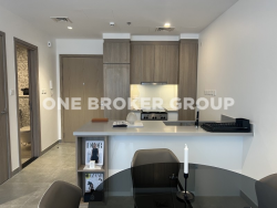 Bright &amp; Spacious Unit | Best layout in the area | Modern Finishing